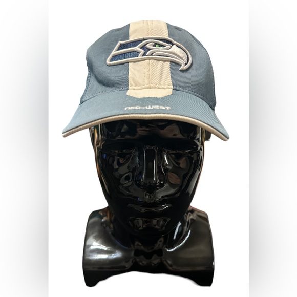 Reebok Seattle Seahawks NFL Authentic Sideline One Size Fits All - Picture 2 of 7